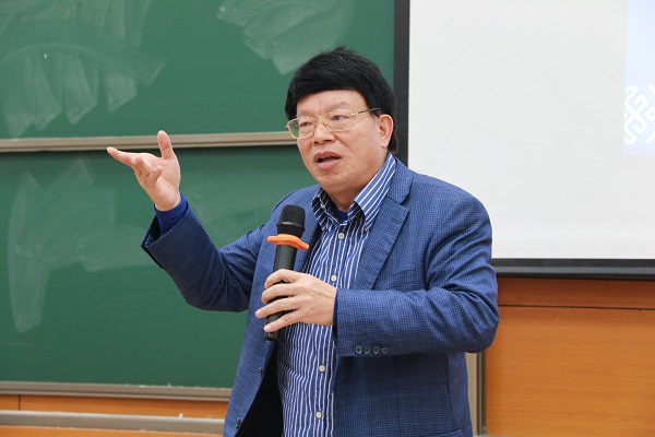 覃存民副书记发表讲话1.jpg